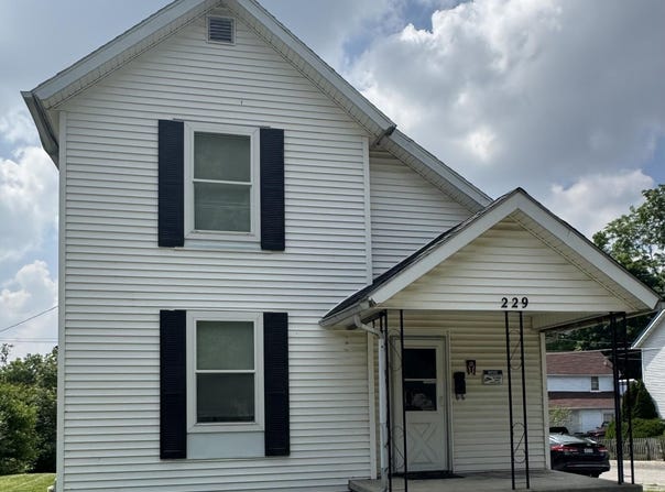 229 N Elm Street, Bellefontaine, OH 43311