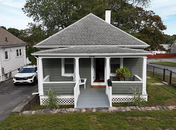 506 Hawes St, New Bedford, MA 02745