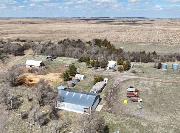 24244 Long Valley Road, Long Valley, SD 57547