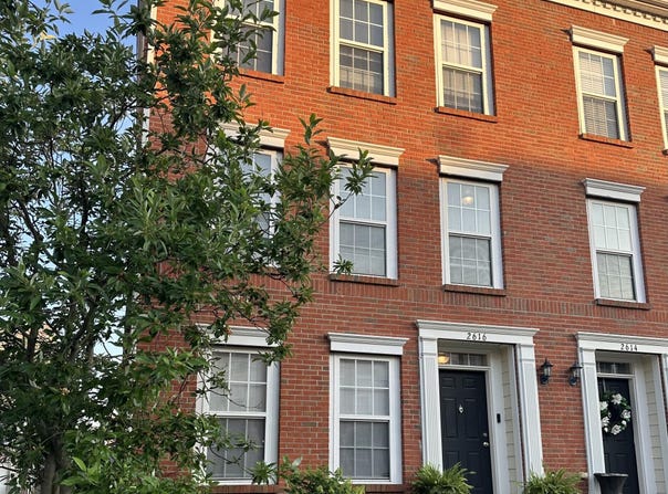 2616 Calgary, Lexington, KY 40509