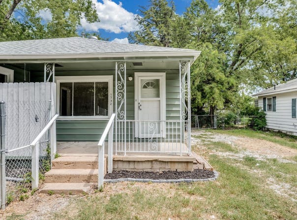 1732 S Santa Fe, Wichita, KS 67211