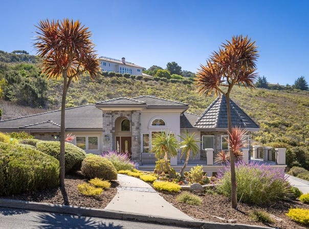 11530 Spur RD, MONTEREY, CA 93940