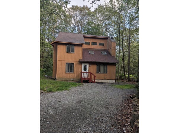 2173 Onondaga Way, Tobyhanna, PA 18466