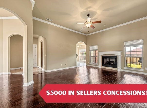 250 Halleck Coach  RD, Centerton, AR 72719