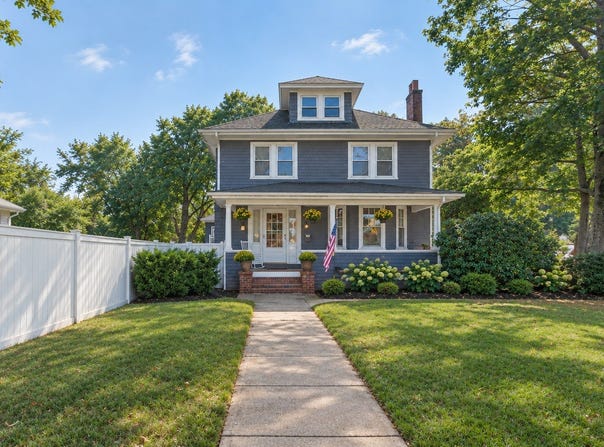 580 Highland Avenue, Needham, MA 02494