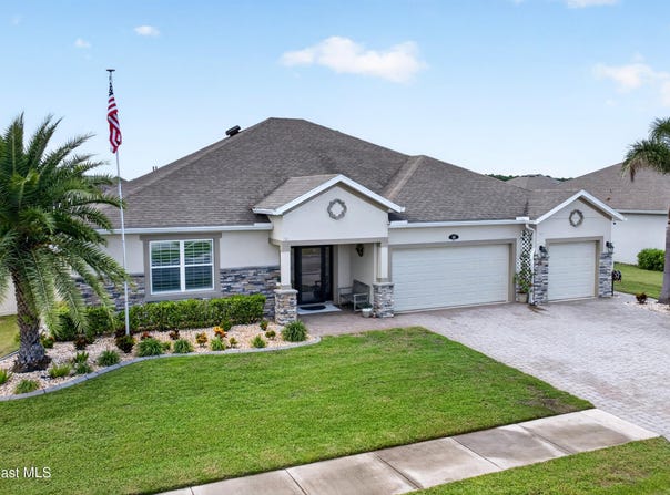5185 Hebron Drive, Merritt Island, FL 32953
