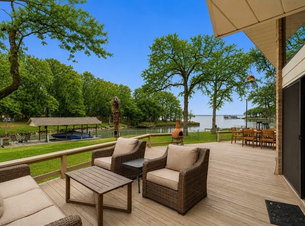 170 Armada Loop, Payne Springs, TX 75156