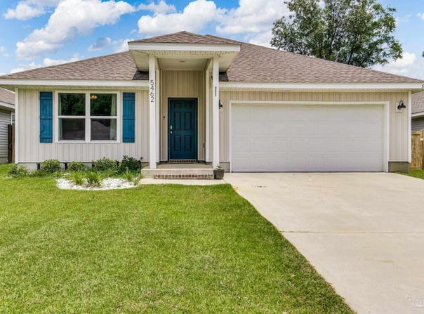 5462 Peach Dr, Pace, FL 32571