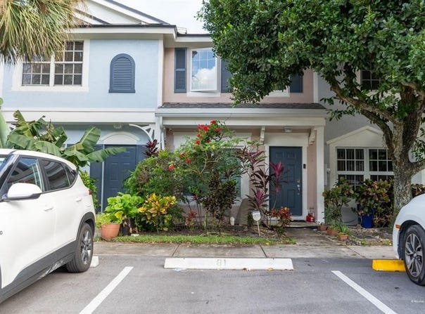 3332 Confetti Ln, Margate, FL 33063