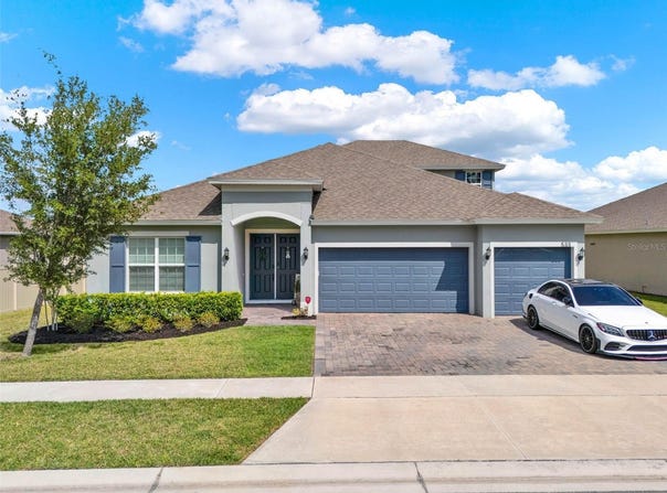 533 AVILA PLACE, HOWEY IN THE HILLS, FL 34737