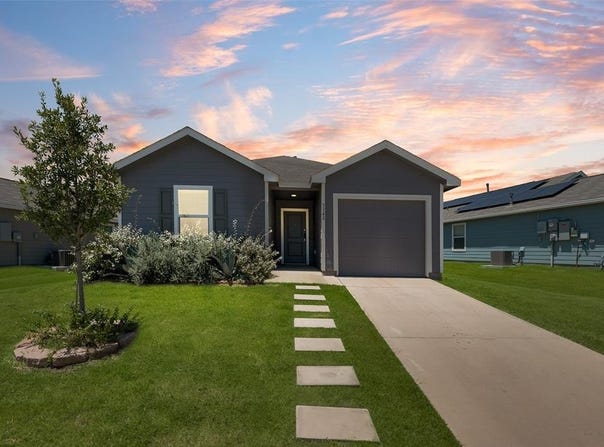 3348 Beckwith Way, Crandall, TX 75114