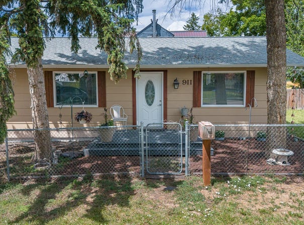 911 5th Street W, Kalispell, MT 59901