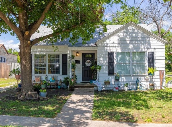 2612 1st Street, Brownwood, TX 76801