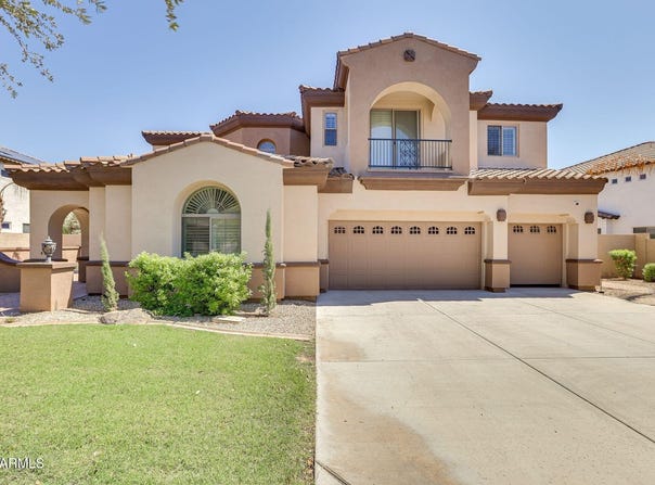 795 W VERBENA Lane, Litchfield Park, AZ 85340