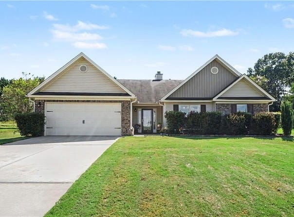 810 Brandon Drive, Winder, GA 30680