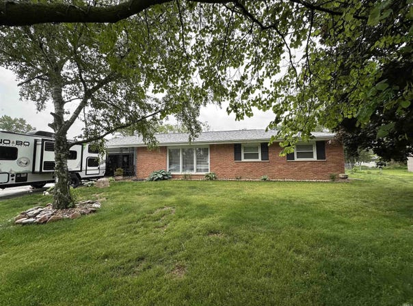 4340 Midway Road, Elkhart, IN 46517-8853