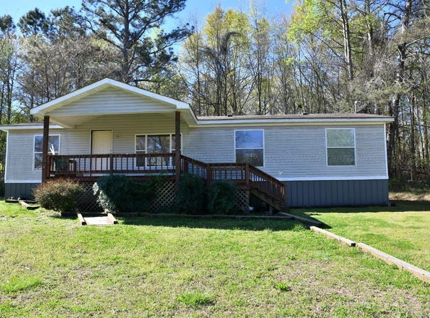 3636 COUNTY HWY 106, Haleyville, AL 35565