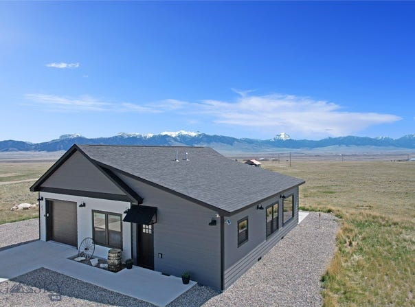 21 Gopher Trail, Ennis, MT 59729