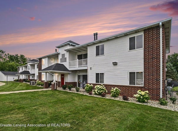 904 Carom Circle, Mason, MI 48854