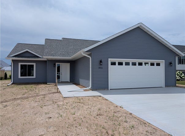 3411 Rosewood Lane, Eau Claire, WI 54703