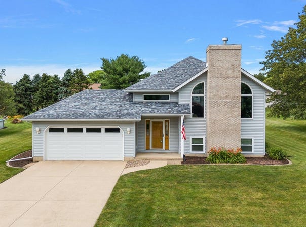 347 Independence Drive, Valparaiso, IN 46383