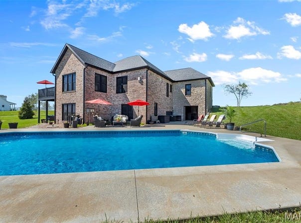 145 Saddlebrooke Ridge, Jackson, MO 63755