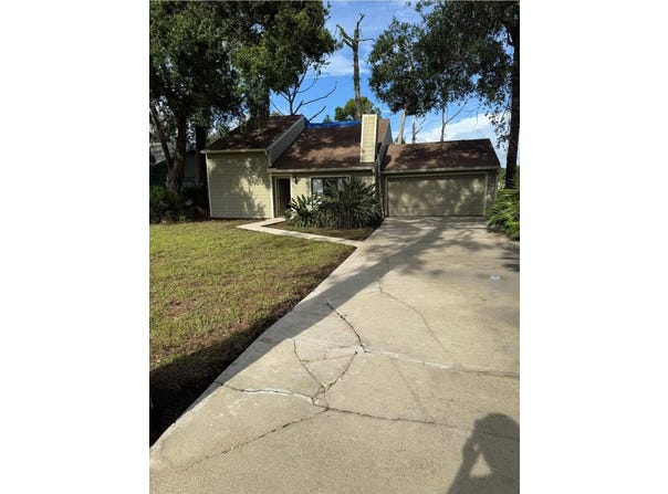 2004 WOOD HOLLOW PLACE, SARASOTA, FL 34235