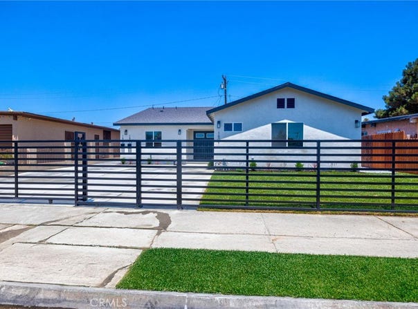 1601 W 165th Street 1603, Compton, CA 90220
