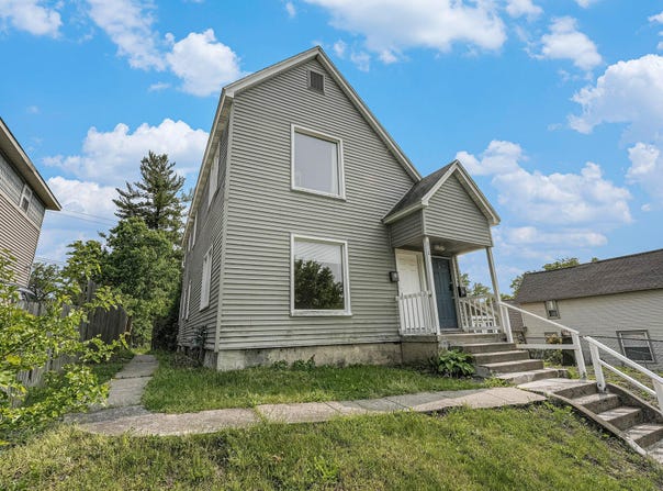 510 Woodlawn Street SE, Grand Rapids, MI 49507