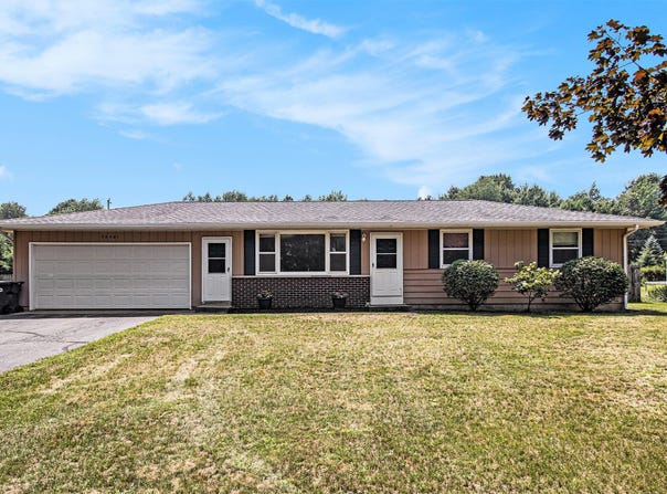 35361 Margurite Lane, Paw Paw, MI 49079