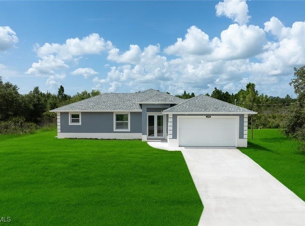 1004 E 10th Street, Lehigh Acres, FL 33972