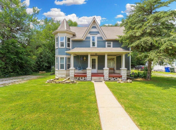 313 S Birch St, Hillsboro, KS 67063