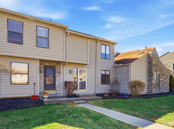 9477 Colegate Way, West Chester, OH 45011
