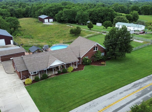 2081 Bells Ridge Rd, Bedford, KY 40006