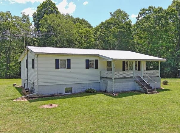 2319 Mt Davis Rd, Confluence, PA 15540
