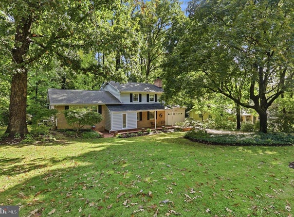5017 DODSON Drive, ANNANDALE, VA 22003