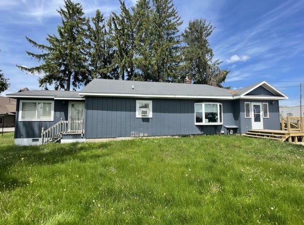120 S INDIANA AVENUE, GAYLORD, MI 49735