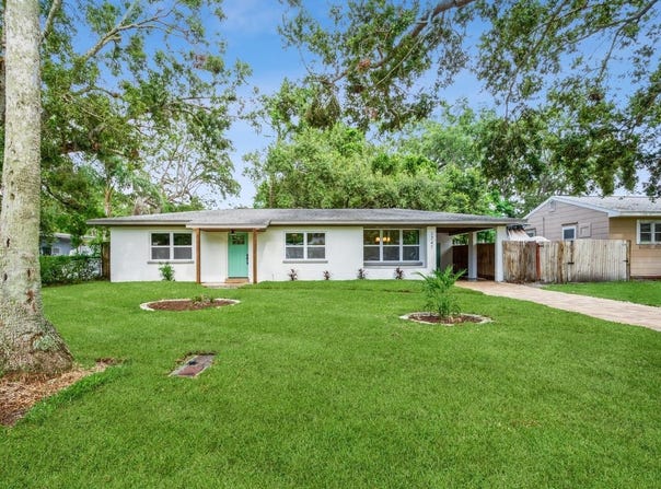 1747 SANTA ANNA DRIVE, DUNEDIN, FL 34698
