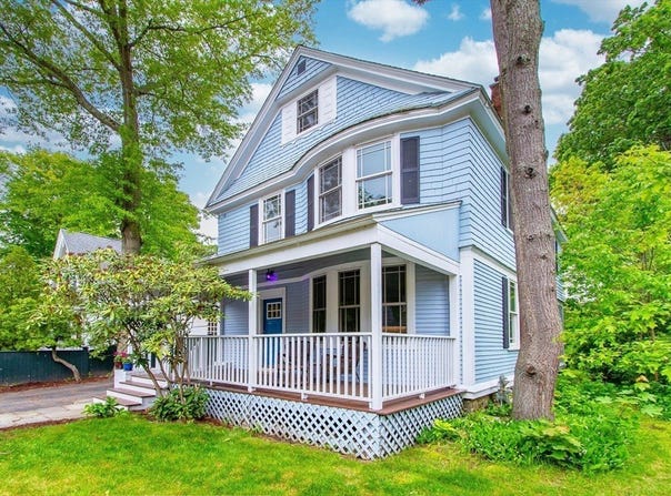 14 Thoreau Street, Concord, MA 01742