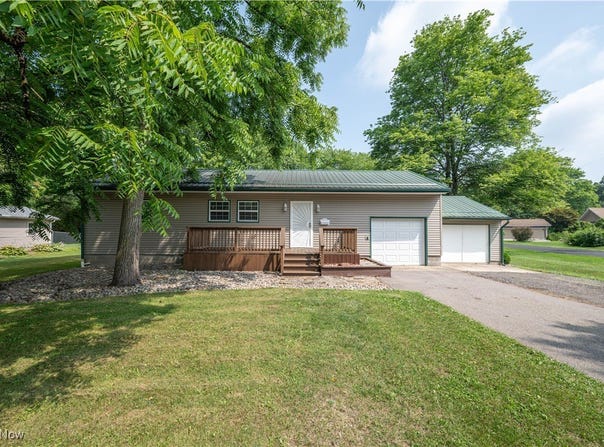 277 E Main Street, Cortland, OH 44410