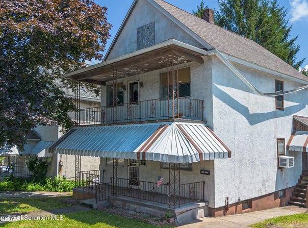 116 Dunmore Street, Throop, PA 18512