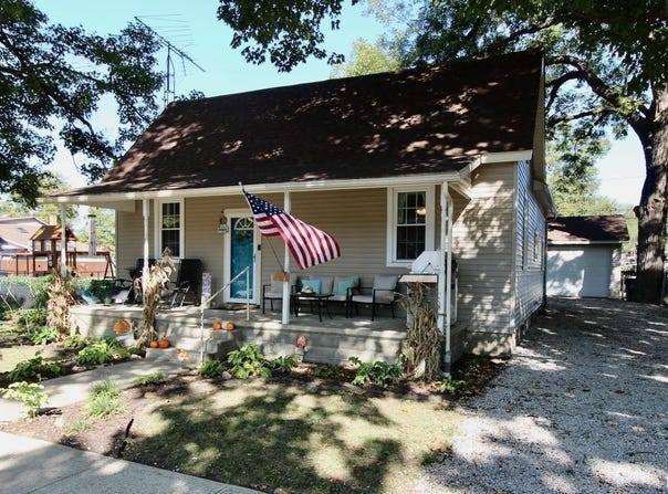 624 South Street, New Harmony, IN 47631