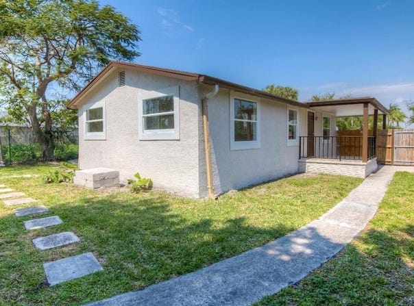 2960 Chickamauga Avenue, West Palm Beach, FL 33409