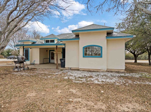 88 Harness, Del Rio, TX 78840