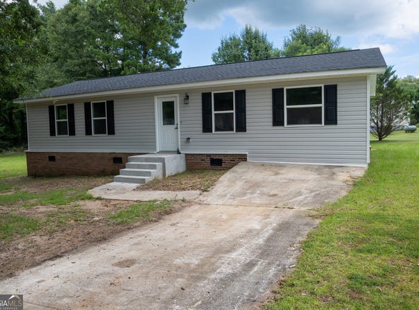 563 Sunnyland, Thomaston, GA 30286