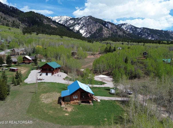 51 CHEYENNE Circle, Star Valley Ranch, WY 83127