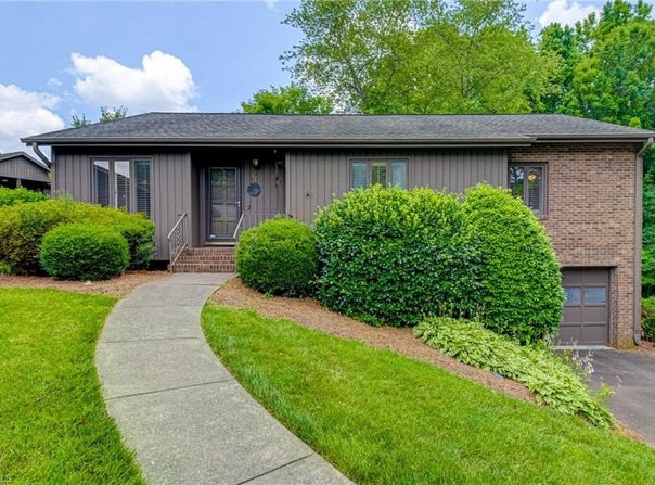 321 Bexley Drive, Winston-Salem, NC 27104
