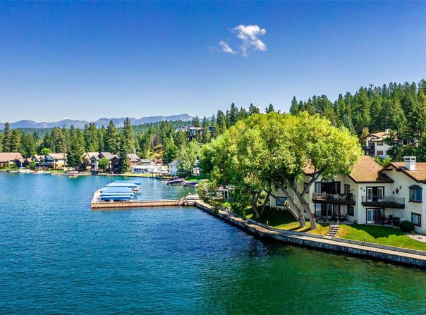 150 Pebble Way, Bigfork, MT 59911