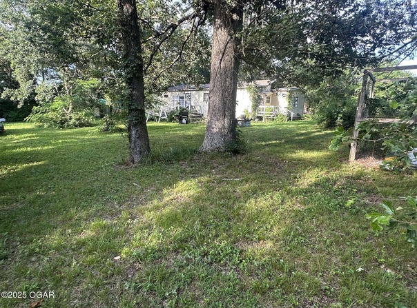 21214 Racoon Road, Stella, MO 64867