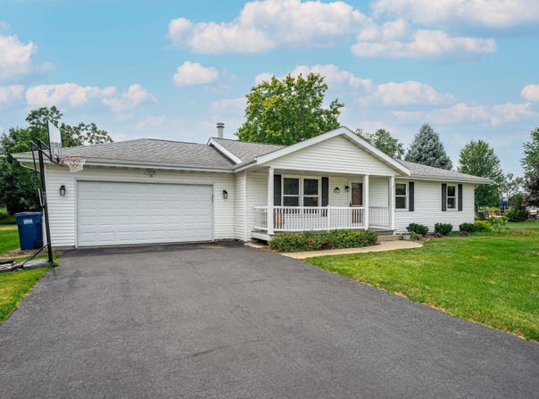 5623 DANIEL, SOUTH BELOIT, IL 61080
